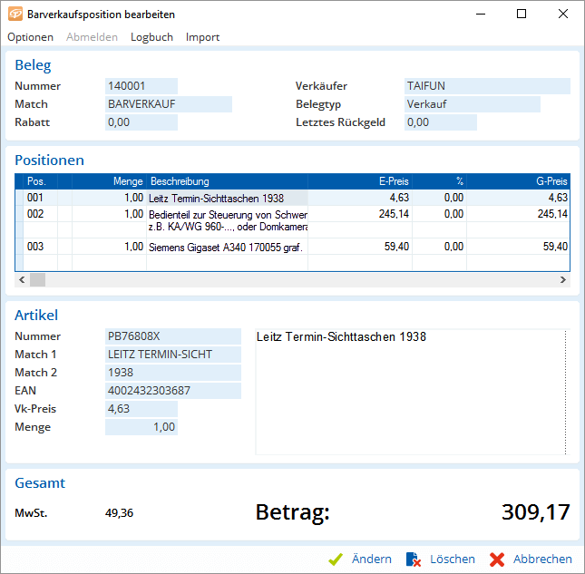 Jemand passt am Rechner eine Rechnung an - Stückliste, Preis und Steuern sind zu sehen. Unten steht der Zahlbetrag: 309,17 Euro.