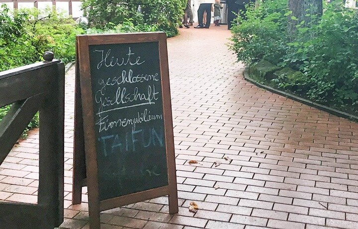 Empfangsschild Firmenfeier TAIFUN